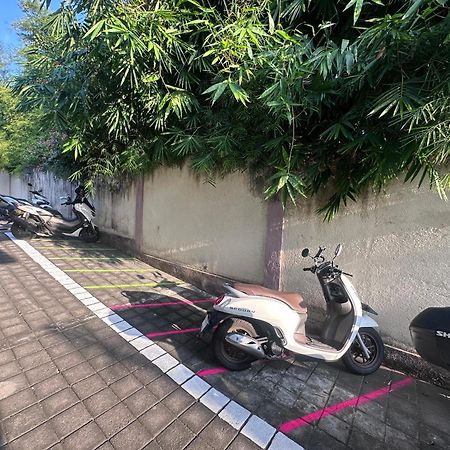 Shaka Clan Surf Hotel Canggu Kültér fotó