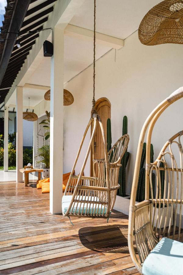 Shaka Clan Surf Hotel Canggu Kültér fotó
